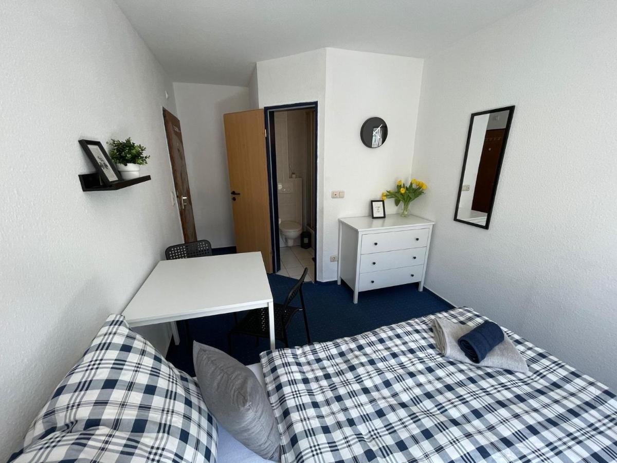 Gaestezimmer Kreuzheide Wolfsbourg Extérieur photo