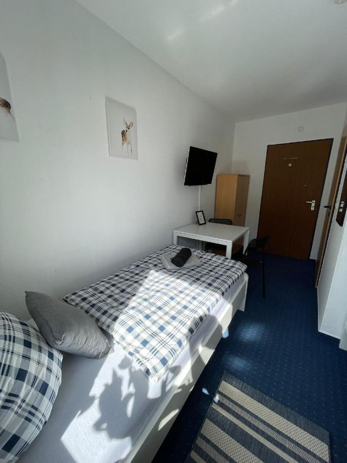 Gaestezimmer Kreuzheide Wolfsbourg Extérieur photo